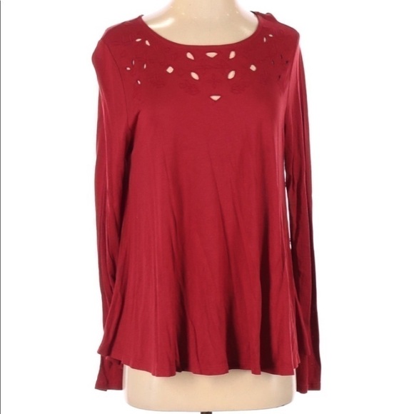 Old Navy Tops - 𝅺CUT out long sleeve